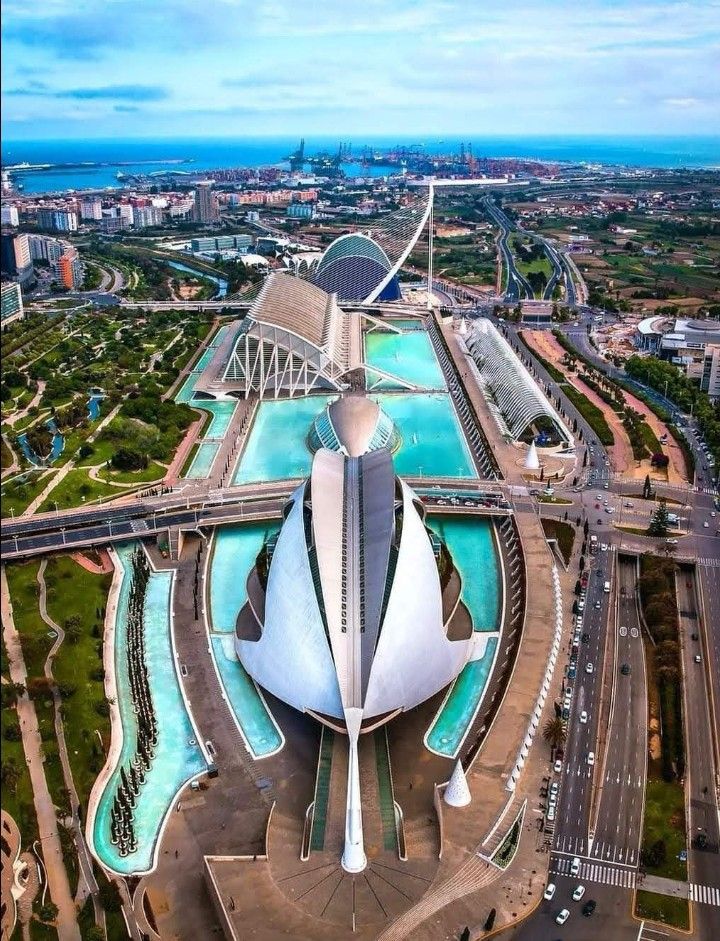 Tour to Valencia